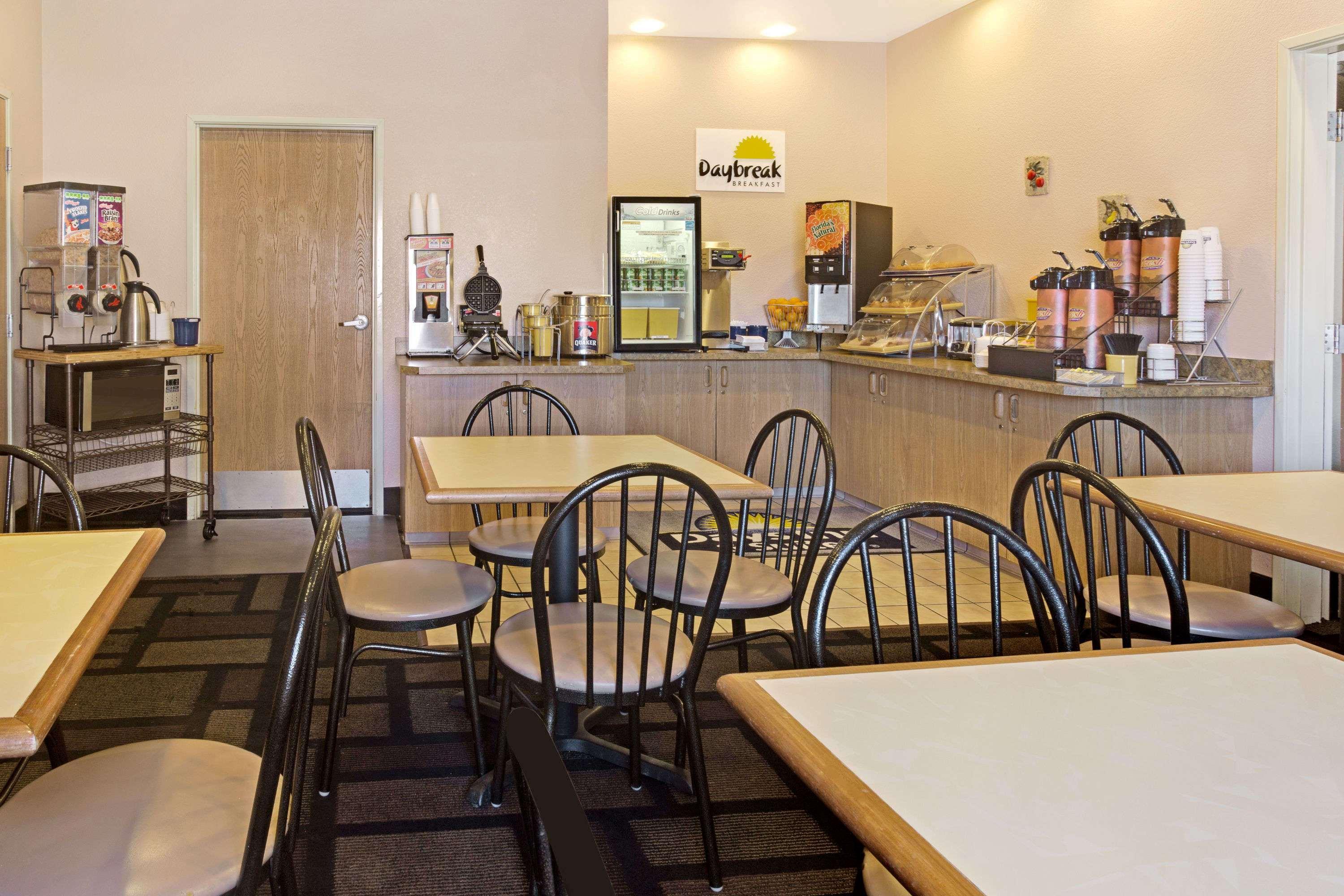 Days Inn & Suites By Wyndham Castle Rock Luaran gambar