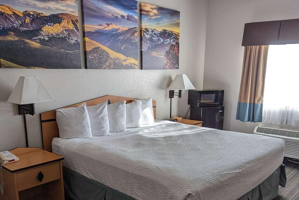 Days Inn & Suites By Wyndham Castle Rock Bilik gambar
