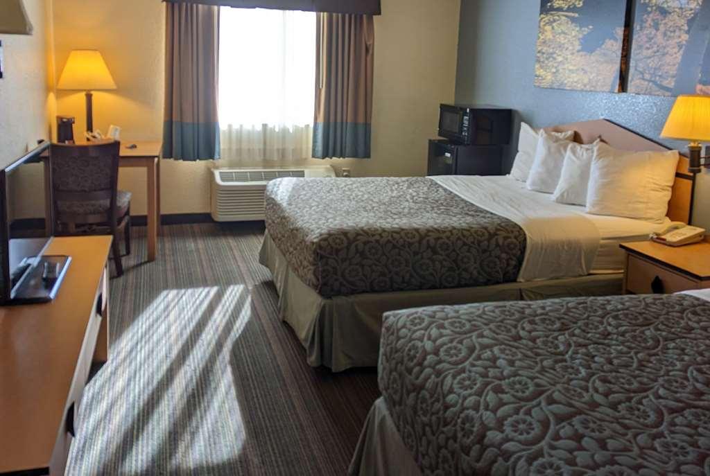 Days Inn & Suites By Wyndham Castle Rock Bilik gambar