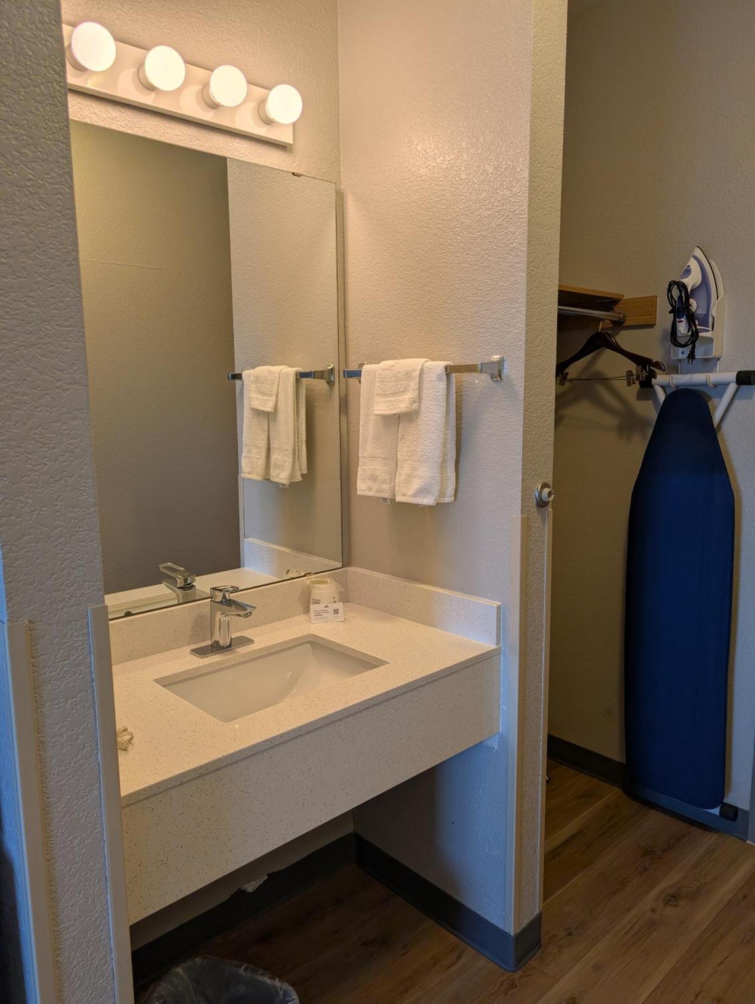 Days Inn & Suites By Wyndham Castle Rock Luaran gambar