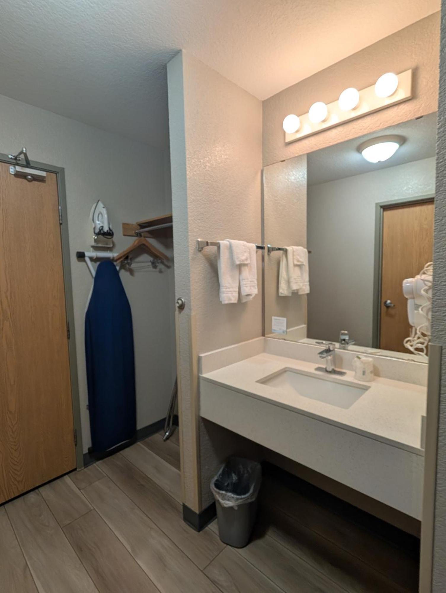 Days Inn & Suites By Wyndham Castle Rock Luaran gambar