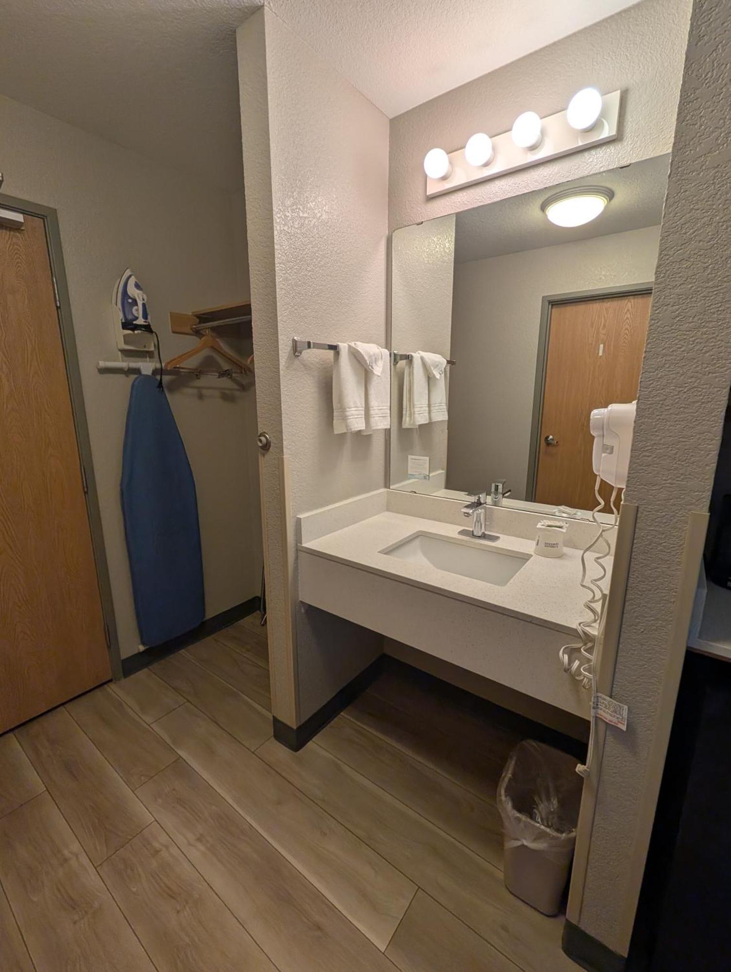Days Inn & Suites By Wyndham Castle Rock Luaran gambar
